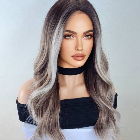 Wig Color Grey Synthetic Heat Resistant - Picture 1 of 3